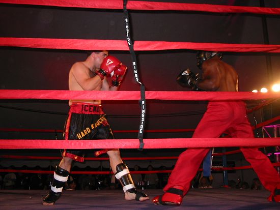 Kick boxing in the Handlebar 