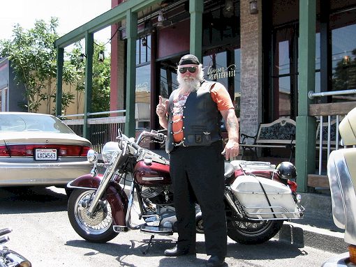 This is a rider that we met in Geyserville. The name on his vest was Santa.