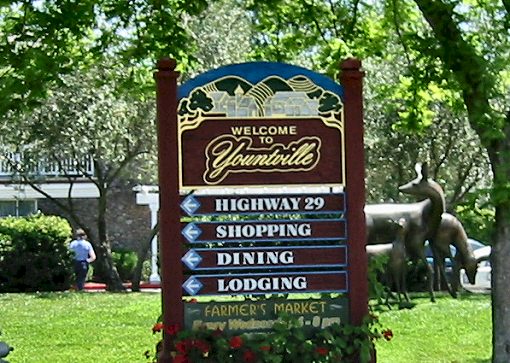 Yountville Sign