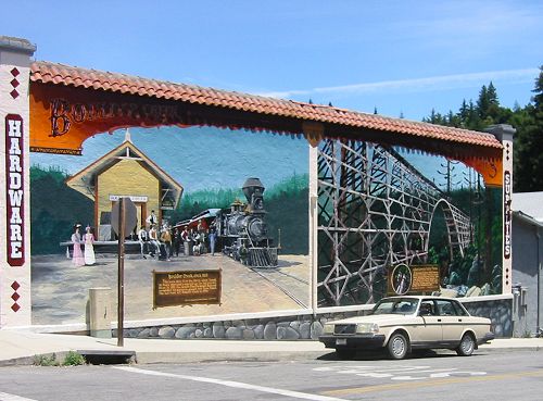 Cool Mural On Side Of Building