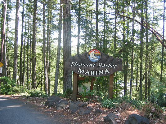 Pleasant Harbor Marina in Washington