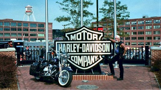 Harley-Davidson Motor Company, Milwaukee, WI
