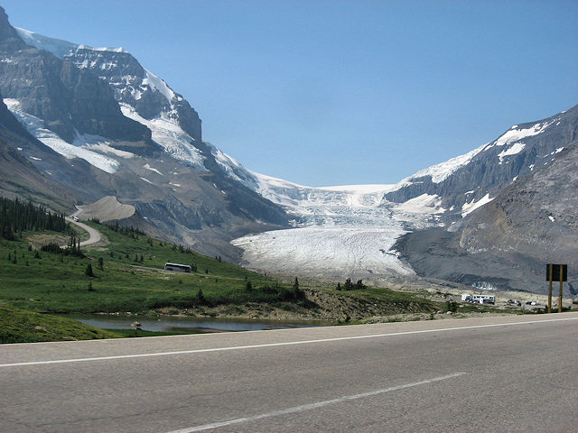 Athabasca Glacier - Columbia Icefield