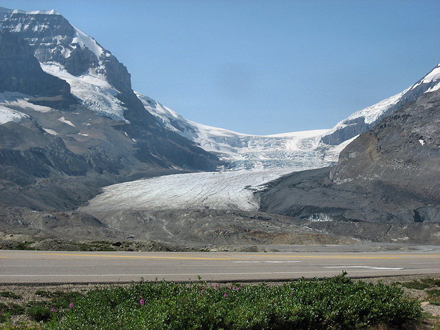 Athabasca Glacier - Columbia Icefield