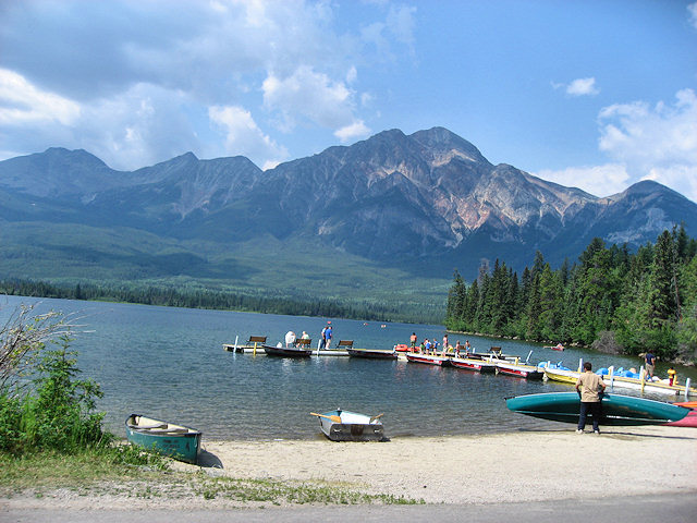 Pyramid Lake - Jasper, AB