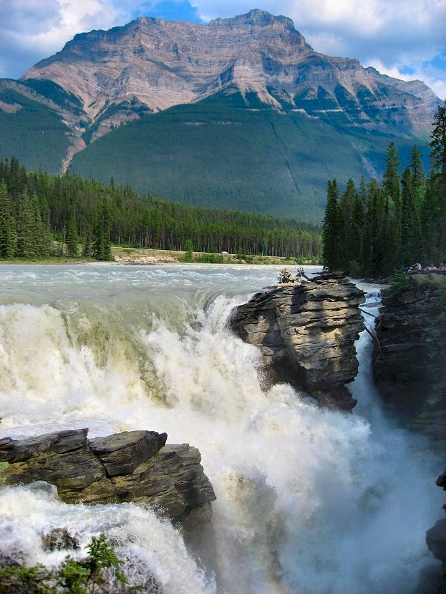 Athabasca Falls - Jasper National Park