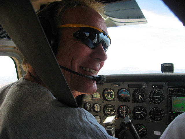 Barry Flying
