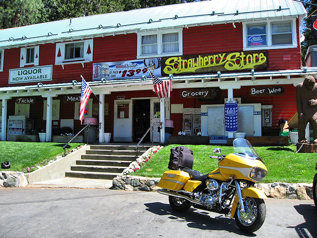 Strawberry General Store