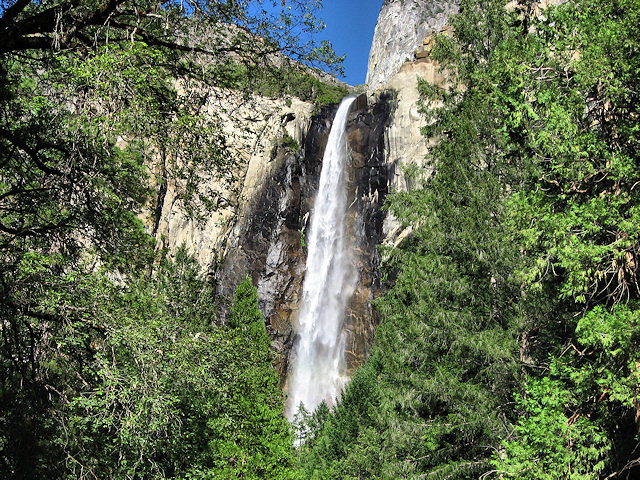 Bridal Veil Falls - Yosemite National Park