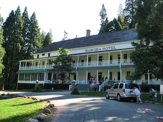 Wawona Hotel