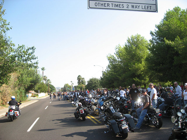 Riders Line Up