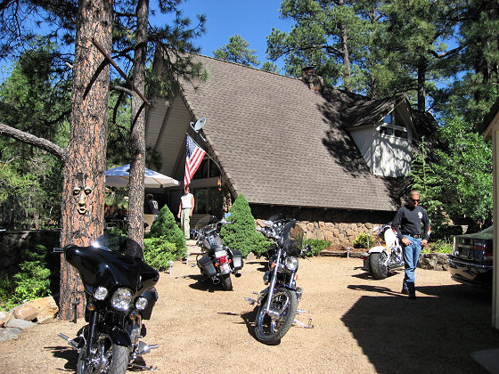 McKinnon Inn