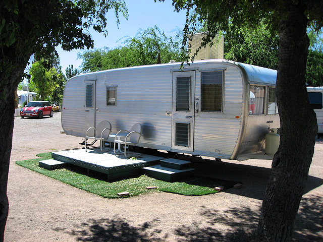 The Vintage Boles Arrow Trailer - 