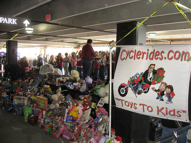 Cyclerides.com Toys To Kids Ride 2007