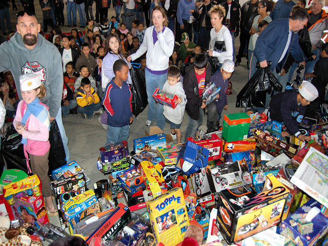 Cyclerides.com Toys To Kids Ride 2007