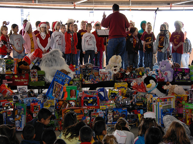 Cyclerides.com Toys To Kids Ride 2007