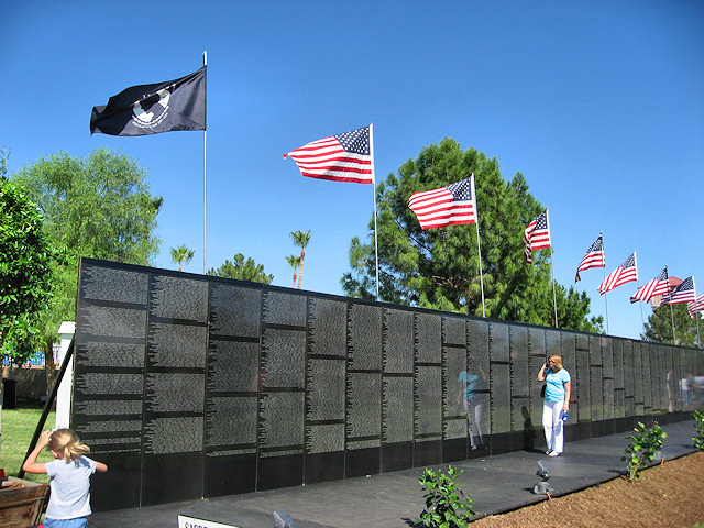 Vietnam Traveling Wall in Phoenix August 2009