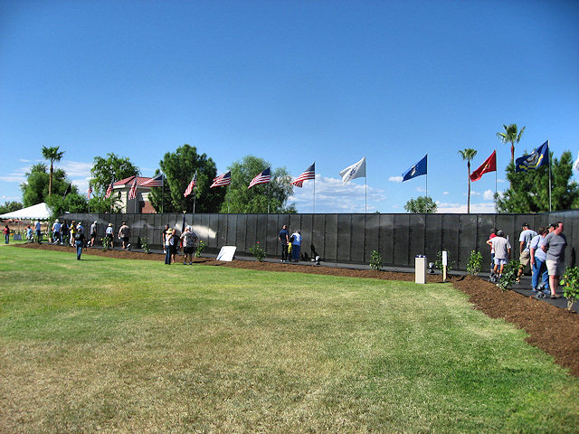 Vietnam Traveling Wall in Phoenix August 2009