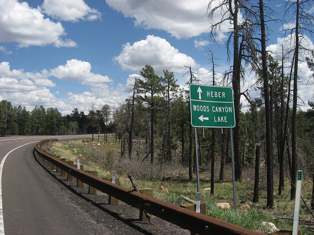 Turnoff to Woods Canyon Lake